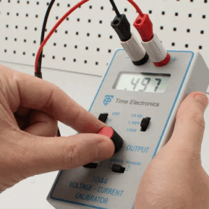 Time Electronics 1044 Voltage and Current Calibrator - Image 3