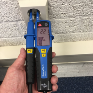 EazyVolt Pro LCD 2-pole Voltage tester - Image 3